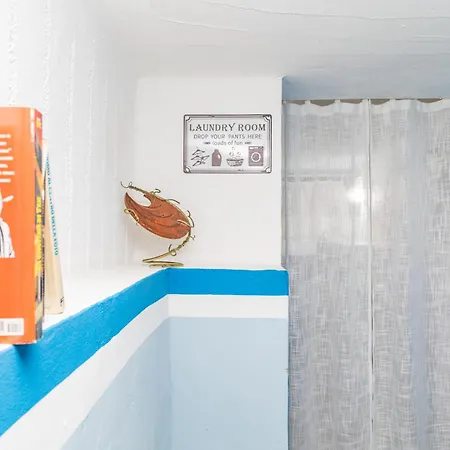 Letizia Santa Luria Sea View - Iun R9232 *