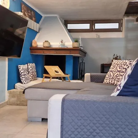 Beachfront Luxury Letizia - Sea View Terraces & Solar Energy *
