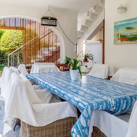 Villa Beachfront Luxury Letizia - Sea View Terraces & Solar Energy *