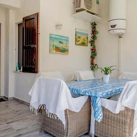 Villa Beachfront Luxury Letizia - Sea View Terraces & Solar Energy Quartu SantʼElena