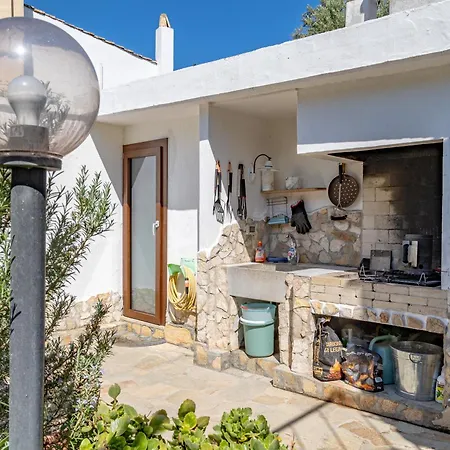 Beachfront Luxury Letizia - Sea View Terraces & Solar Energy Villa Quartu SantʼElena