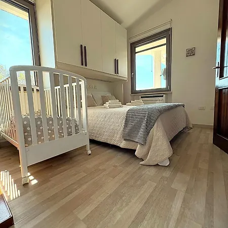 Beachfront Luxury Letizia - Sea View Terraces & Solar Energy Куарту-Сант'Элена