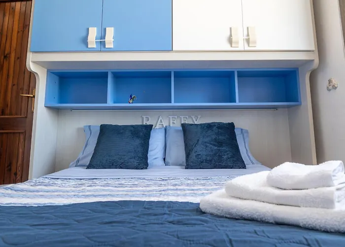 Letizia Santa Luria Sea View - Iun R9232 *