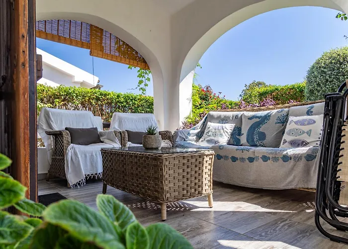 Letizia Santa Luria Sea View - Iun R9232 *