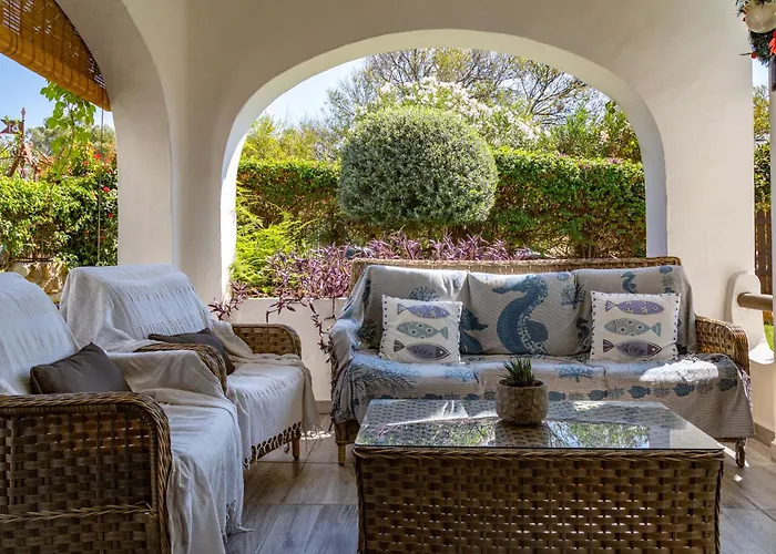 Letizia Santa Luria Sea View - Iun R9232 *